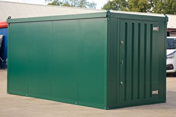 Insulated 4m XL Flat Pack Store (RAL6005) – Green